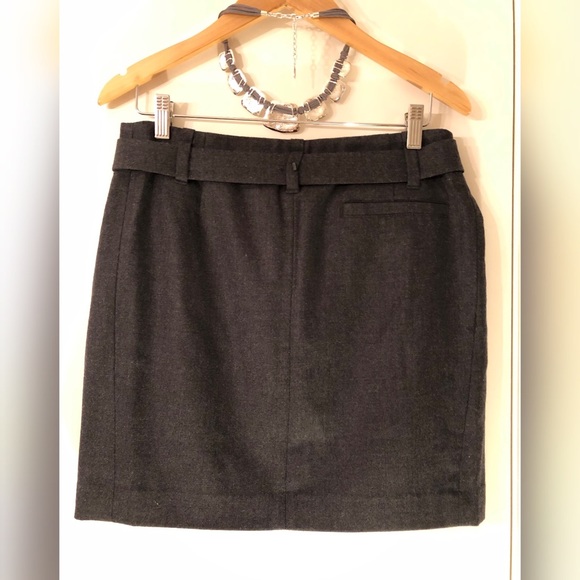 BANANA REPUBLIC Gray Lined Wool Skirt w/ Belt NWT - Picture 4 of 8